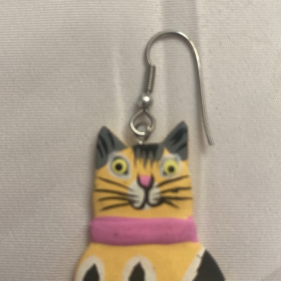 Vintage Dangling Cat Hand Painted Wooden Cat Earrings - Yellow Gold and Black - Picture 6 of 11